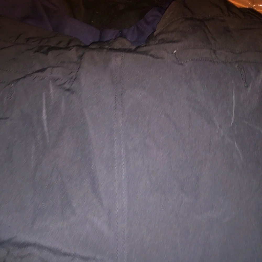 Youth Small Under Armour long sleeve shirt - Picture 2 of 6